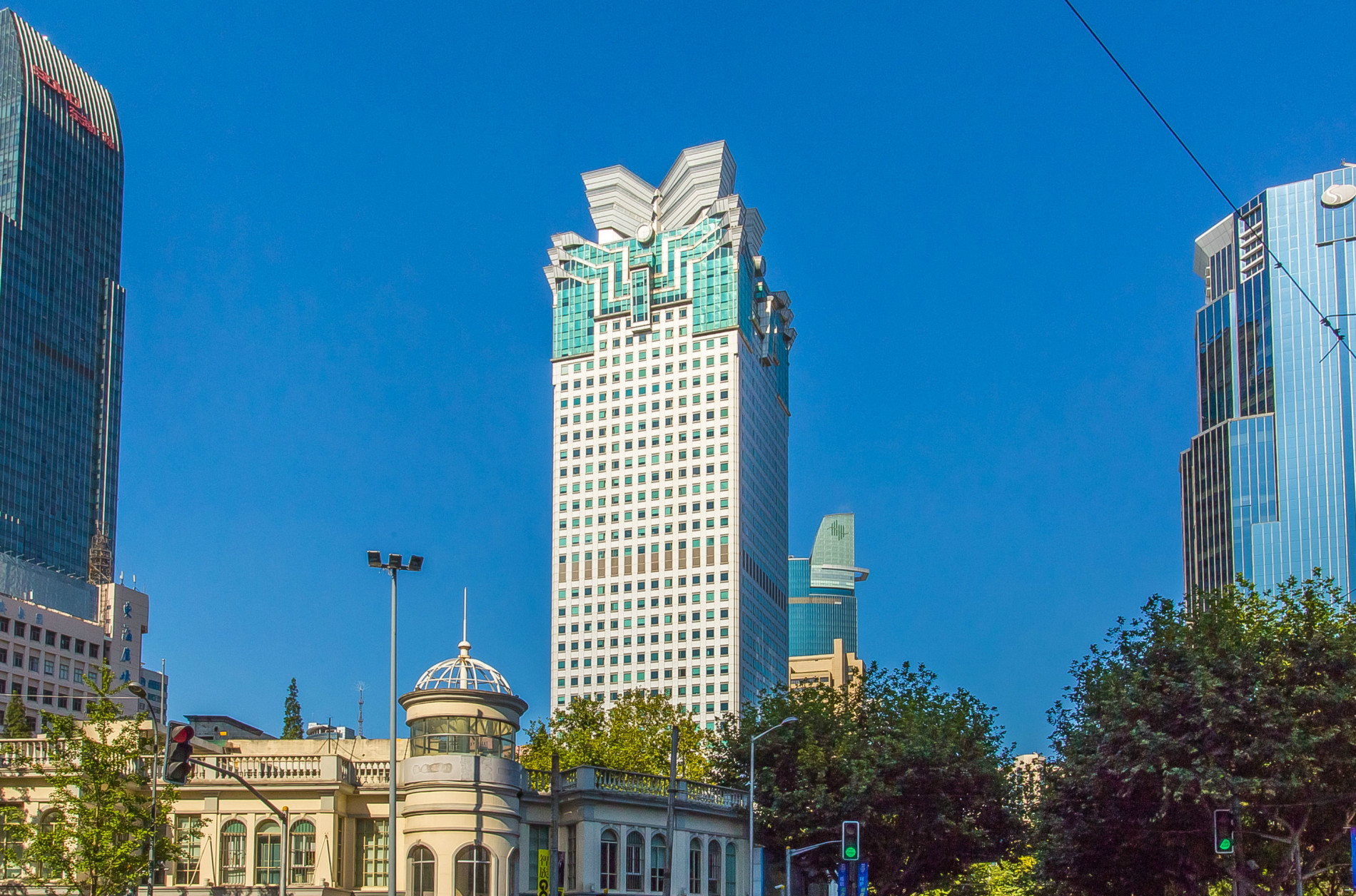 中欣大厦43层外观全景