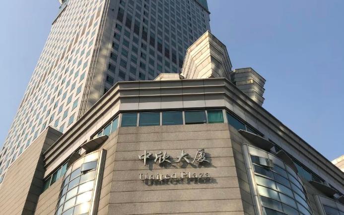 中欣大厦方正无柱办公区